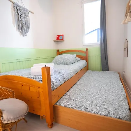 Holiday home La De Rose En Bord De *