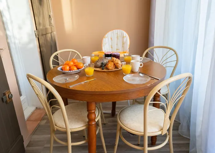 La De Rose En Bord De 別荘 Le Barcarès