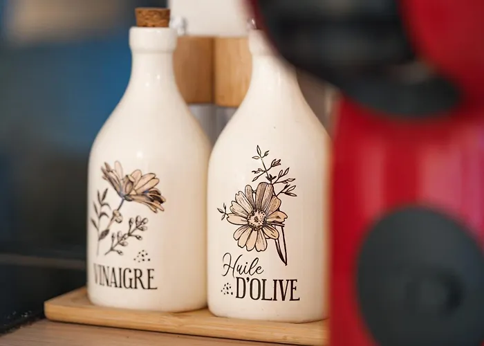 La De Rose En Bord De 別荘 *